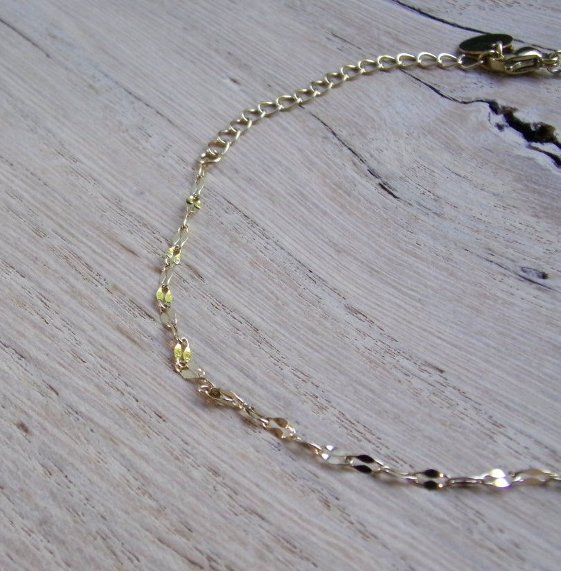 BASIC ENKELBANDJE GOUD