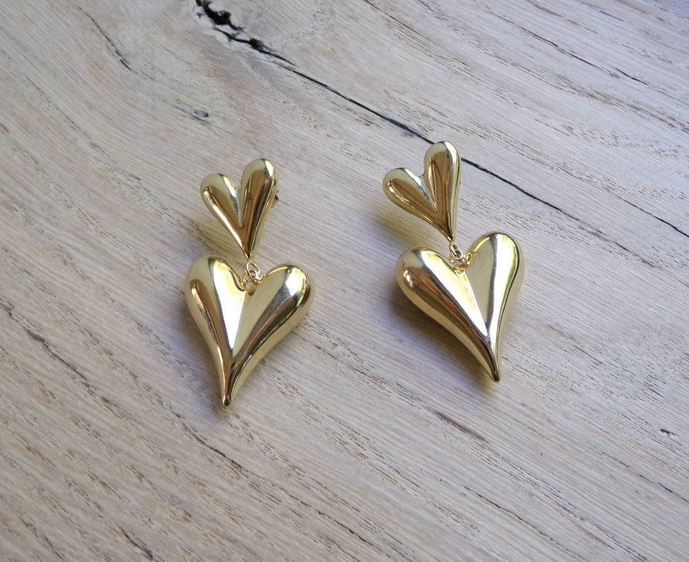 DUBBEL HARTEN OORBELLEN GOUD