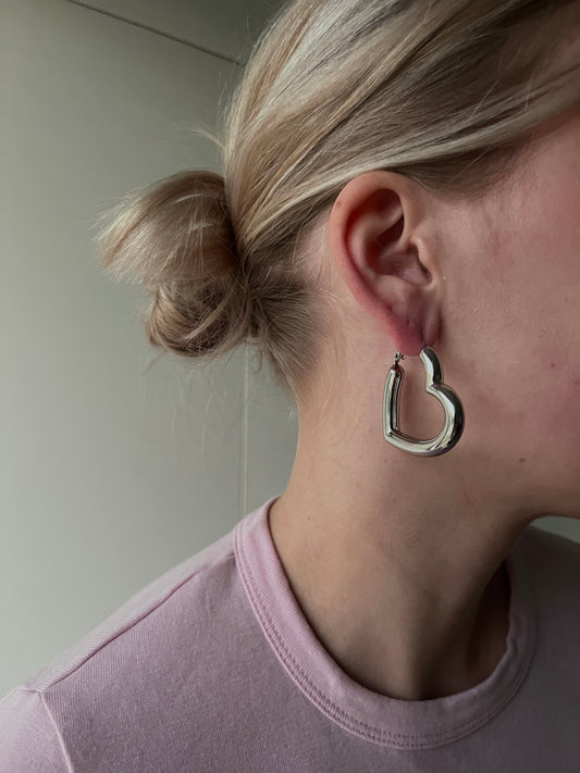 HART OORBELLEN ZILVER