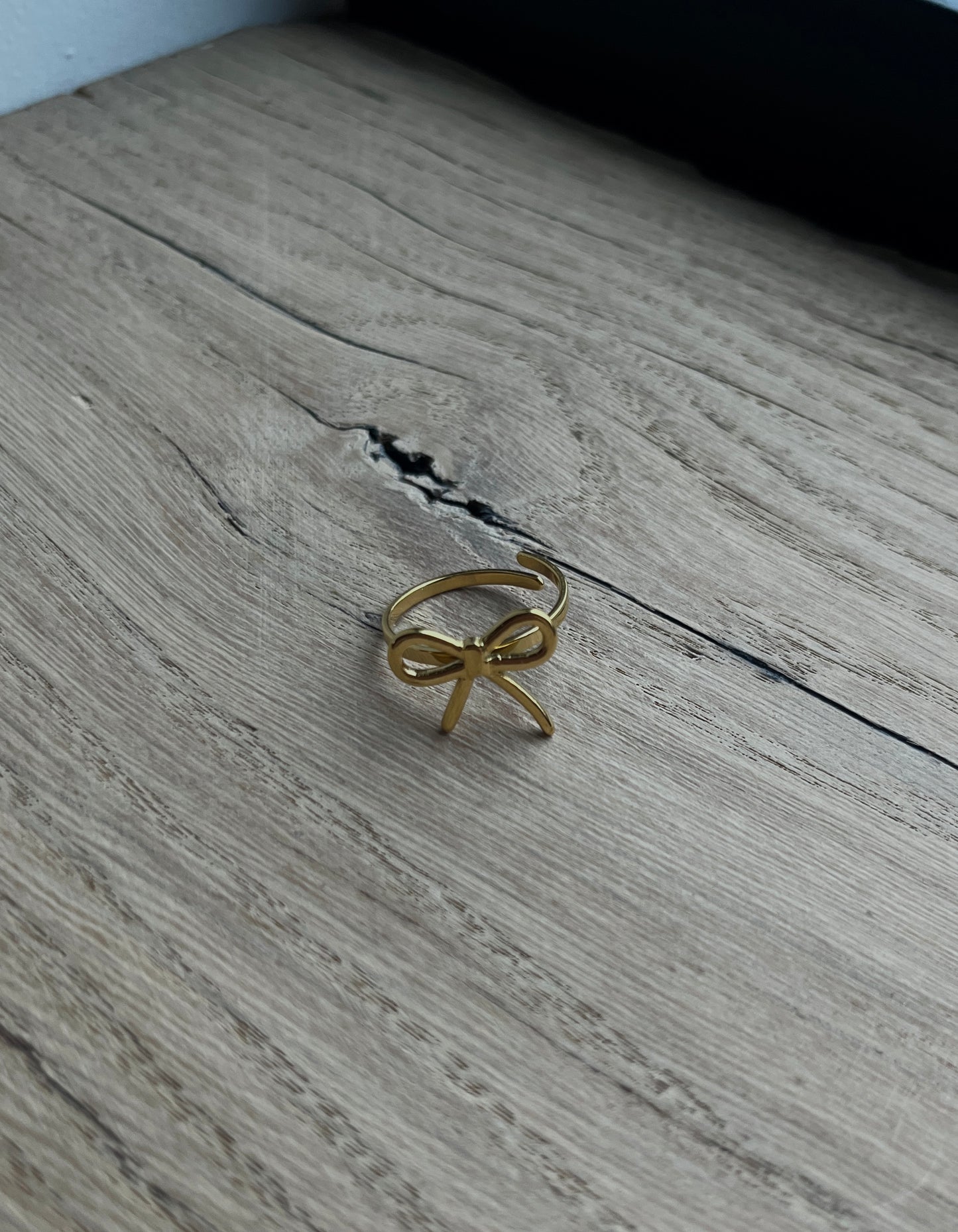 STRIKJES RING GOUD