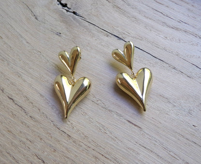 DUBBEL HARTEN OORBELLEN GOUD